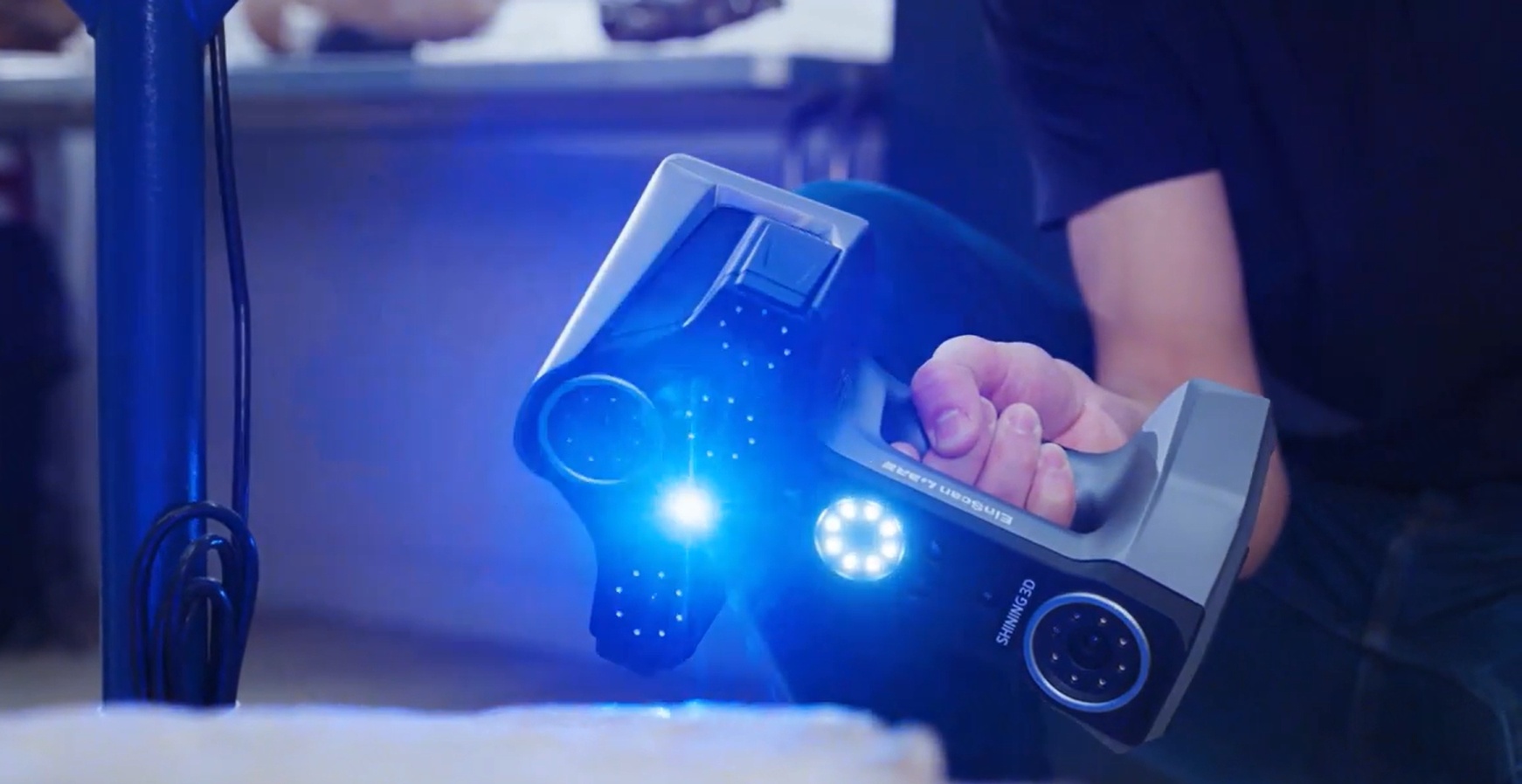 EinScan Libre All-in-one laser 3D scanner